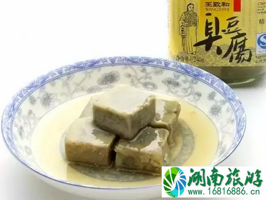 闻着臭吃着香的食物有哪些 郑州哪里有这些美食