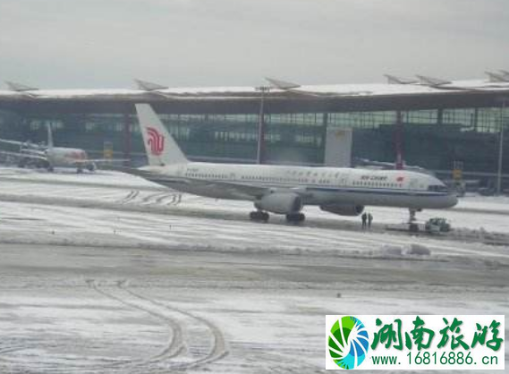 机场下雪会不会取消航班 下雪天飞机能飞吗