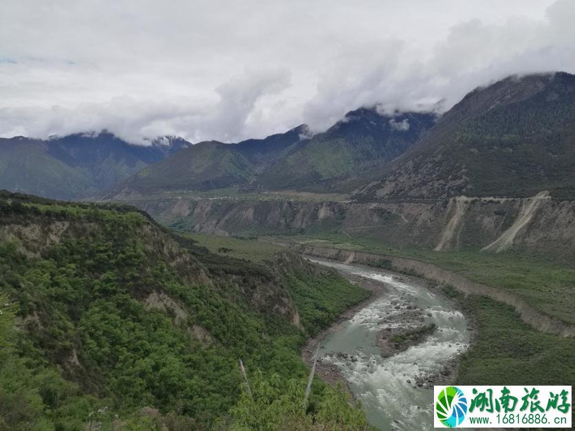 西藏自由行应该注意什么事项 西藏旅行有哪些好玩的景点