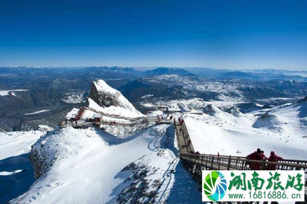 2020玉龙雪山下雪时间及游玩攻略 丽江玉龙雪山8月飘雪