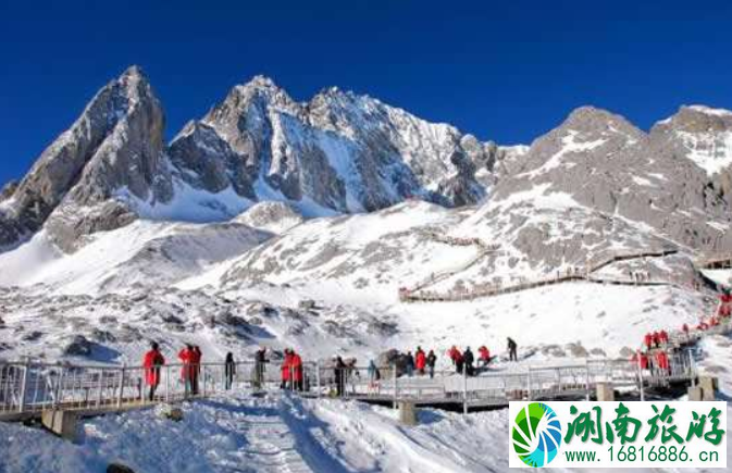 2020玉龙雪山下雪时间及游玩攻略 丽江玉龙雪山8月飘雪