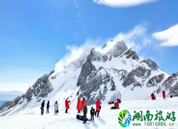 2020玉龙雪山下雪时间及游玩攻略 丽江玉龙雪山8月飘雪