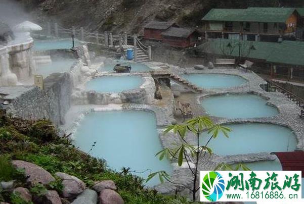 四川哪里有天然温泉 四川哪里的天然温泉比较好