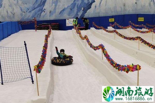 成都哪里有室内滑雪的地方 成都室内滑雪场价格